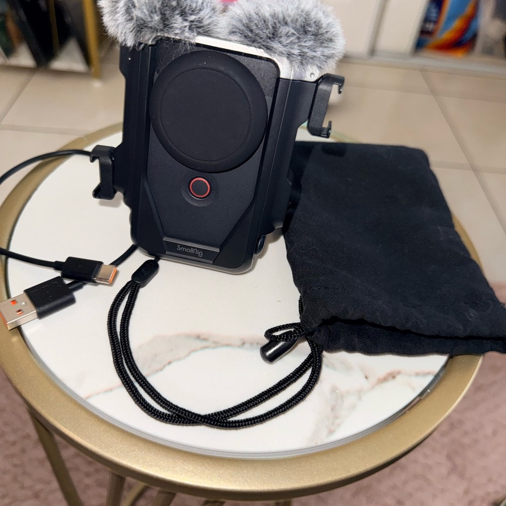 SmallRig Camera Cage with USB Cable